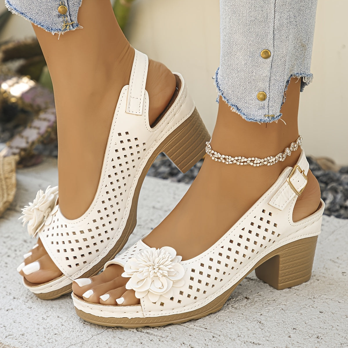 Women's Summer Casual Wedge Sandals Breathable Synthetic Floral Embellishments
