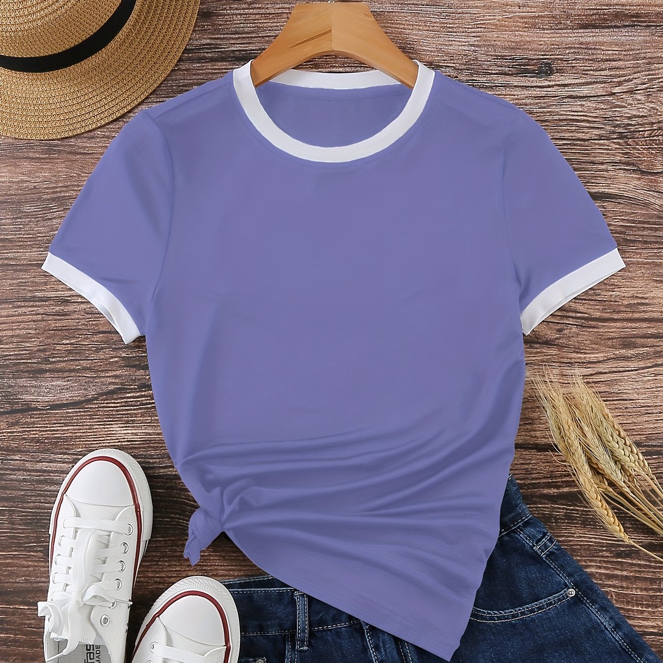 Women's Short Sleeve T-Shirt with Contrast Trim Casual Knit Crew Neck Spring Summer