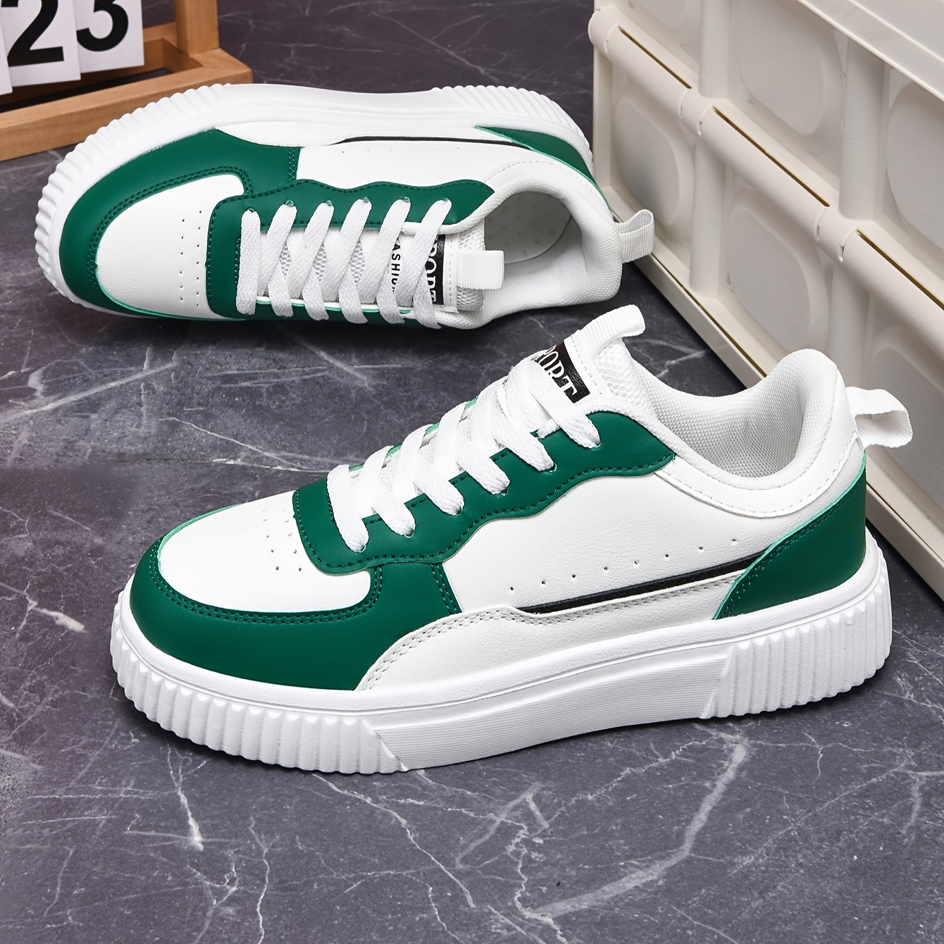 Women's Casual Sneakers Low Top Lace-Up Geometric Design EVA Sole