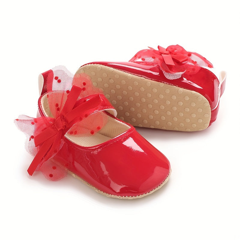 Girls Mary Jane Flats with Bow Accent Non-Slip Soft Sole for Weddings and Parties in Black White Red Pink