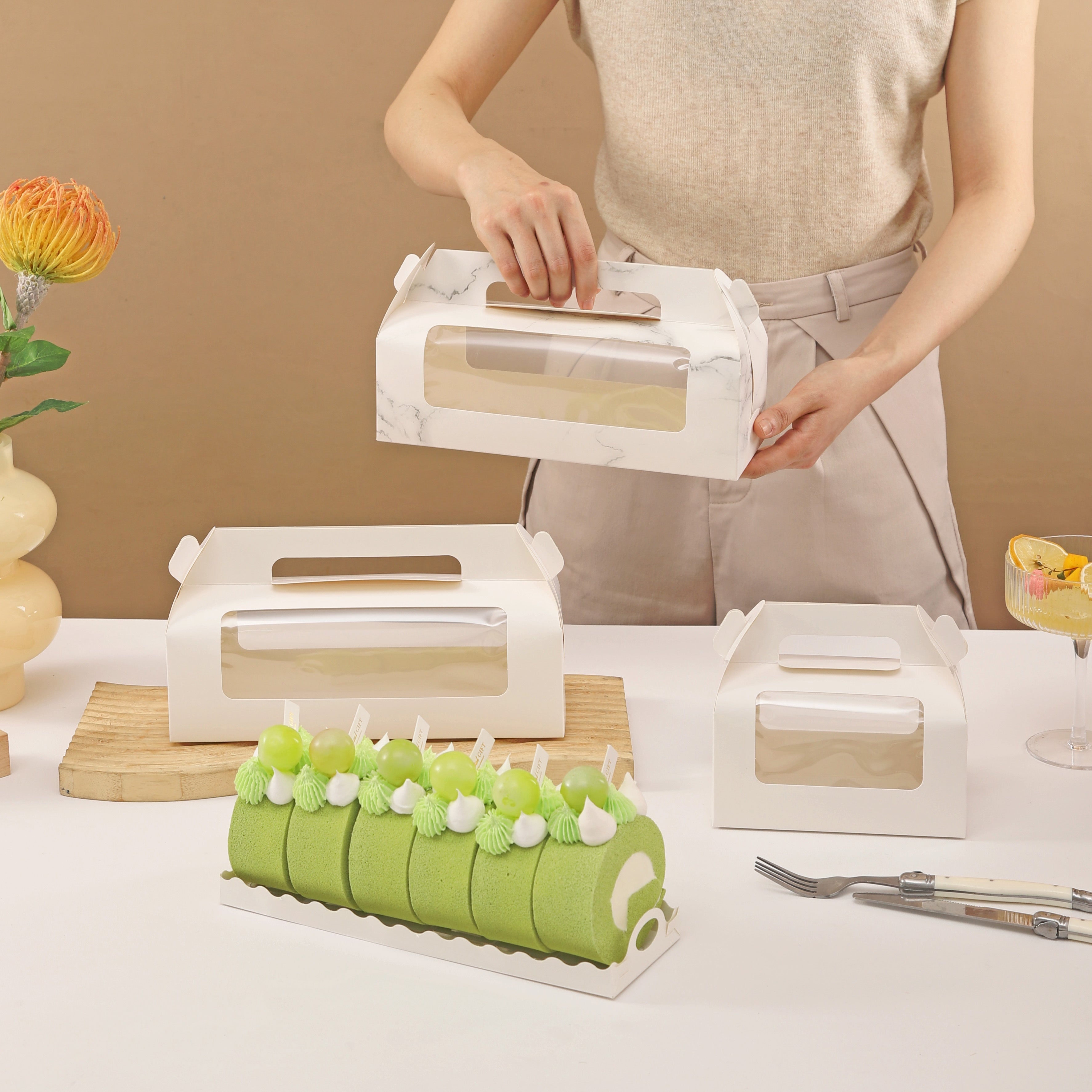 Portable White Cake Boxes with Window, 2 Sizes for Pastries and Cookies