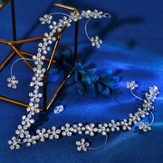 Elegant Floral Headpiece with Sparkling Water Drill Detail for Brides