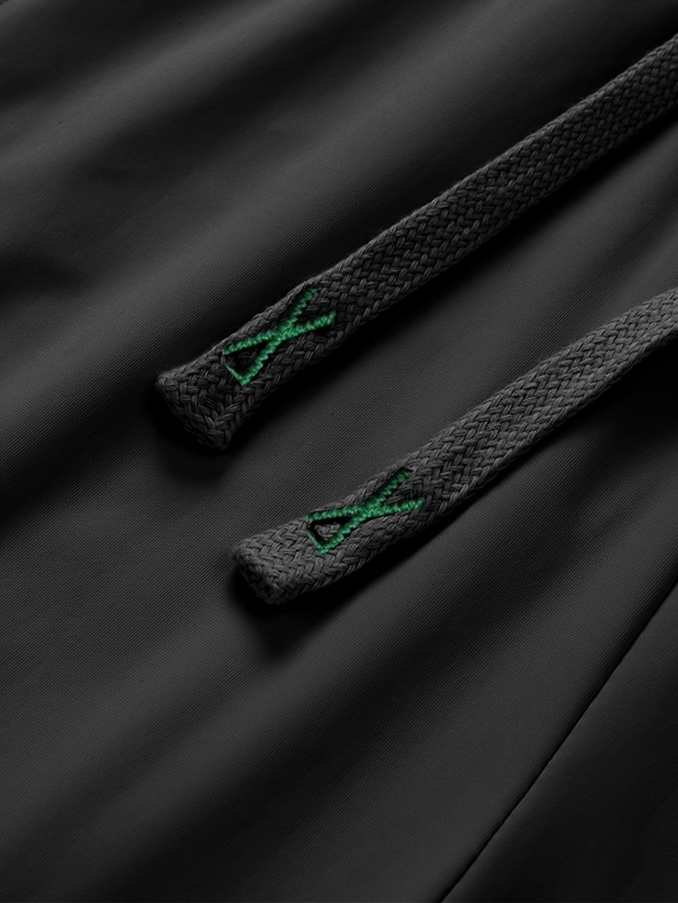 Women's Summer Sports Long Pants Tapered Joggers with Elastic Waist and Zipper Pockets