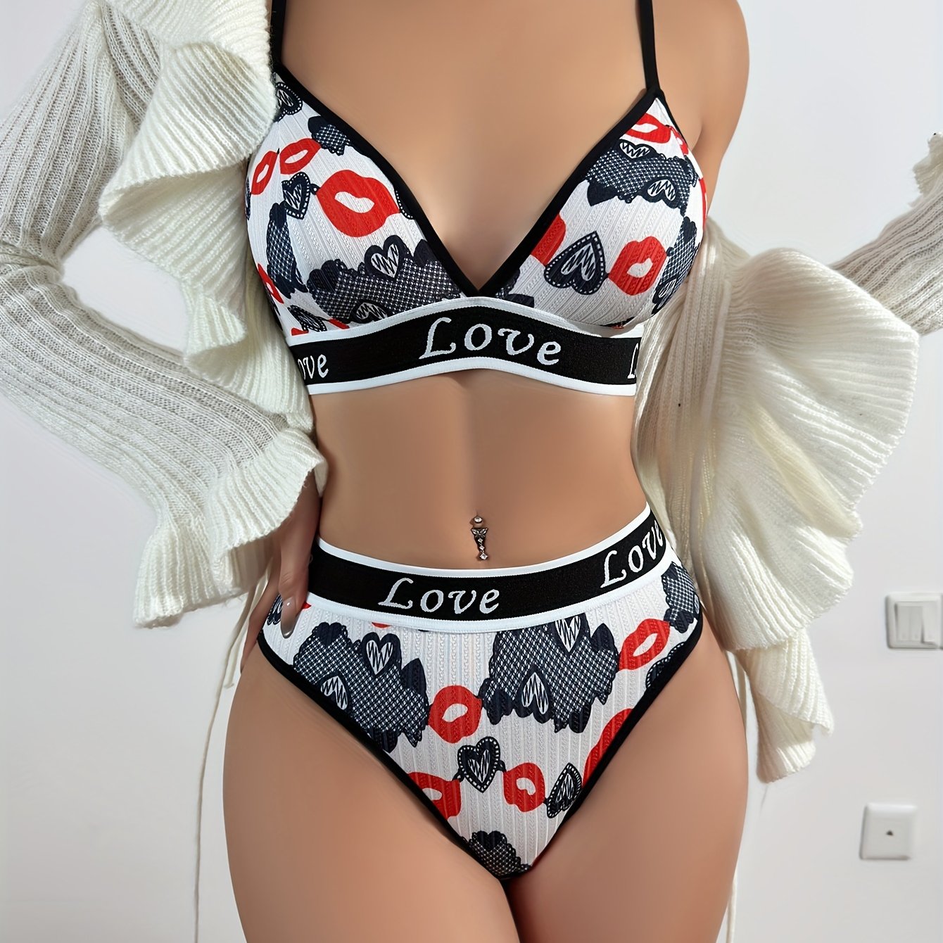 Women Breathable Heart Print Lingerie Set with Bra and Panty