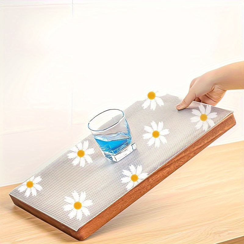 Waterproof Non-Slip Shelf Liner Roll Plastic Daisy Pattern Moisture-Proof Drawer Mat for Kitchen Cabinets Refrigerator Table
