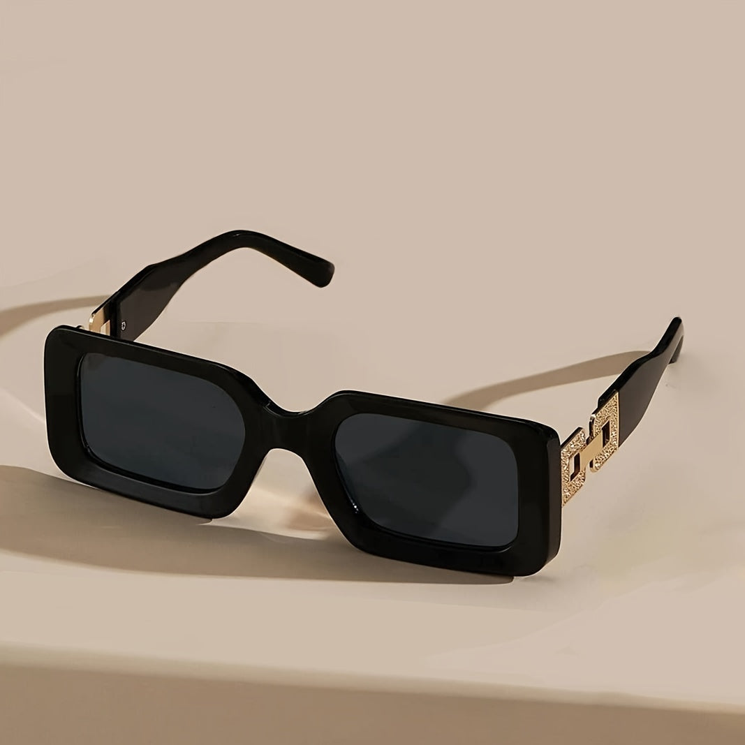 Square Frame Glasses with Chain Detail for Parties and Outdoor Activities