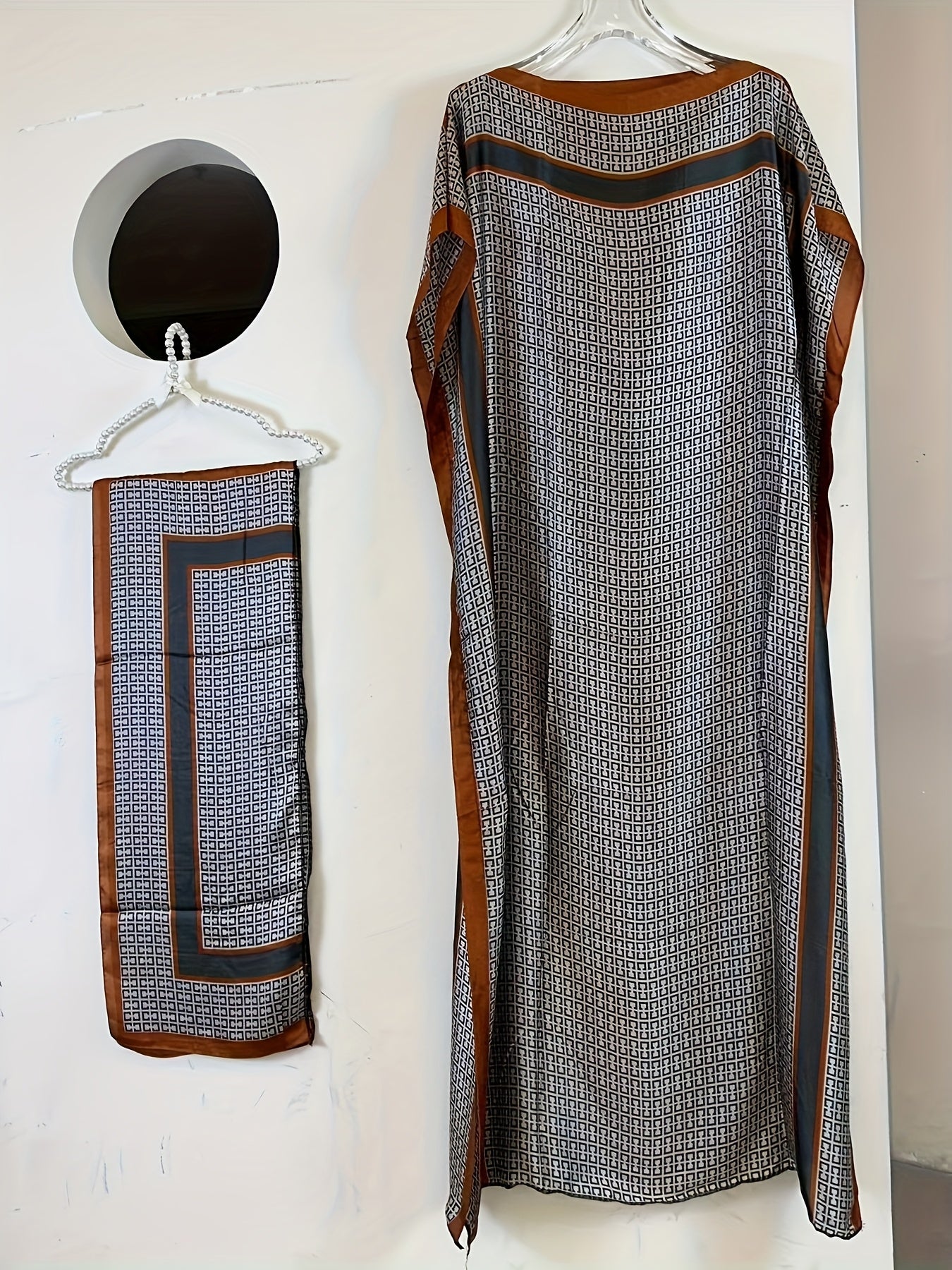 Ayol uchun gul bosma boat neck abaya batwing qo'lli maxi kiyi