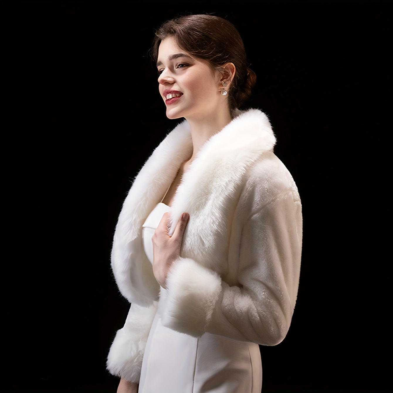 Faux Fur Bridal Shawl Wrap for Women Warm Winter Wedding Accessory