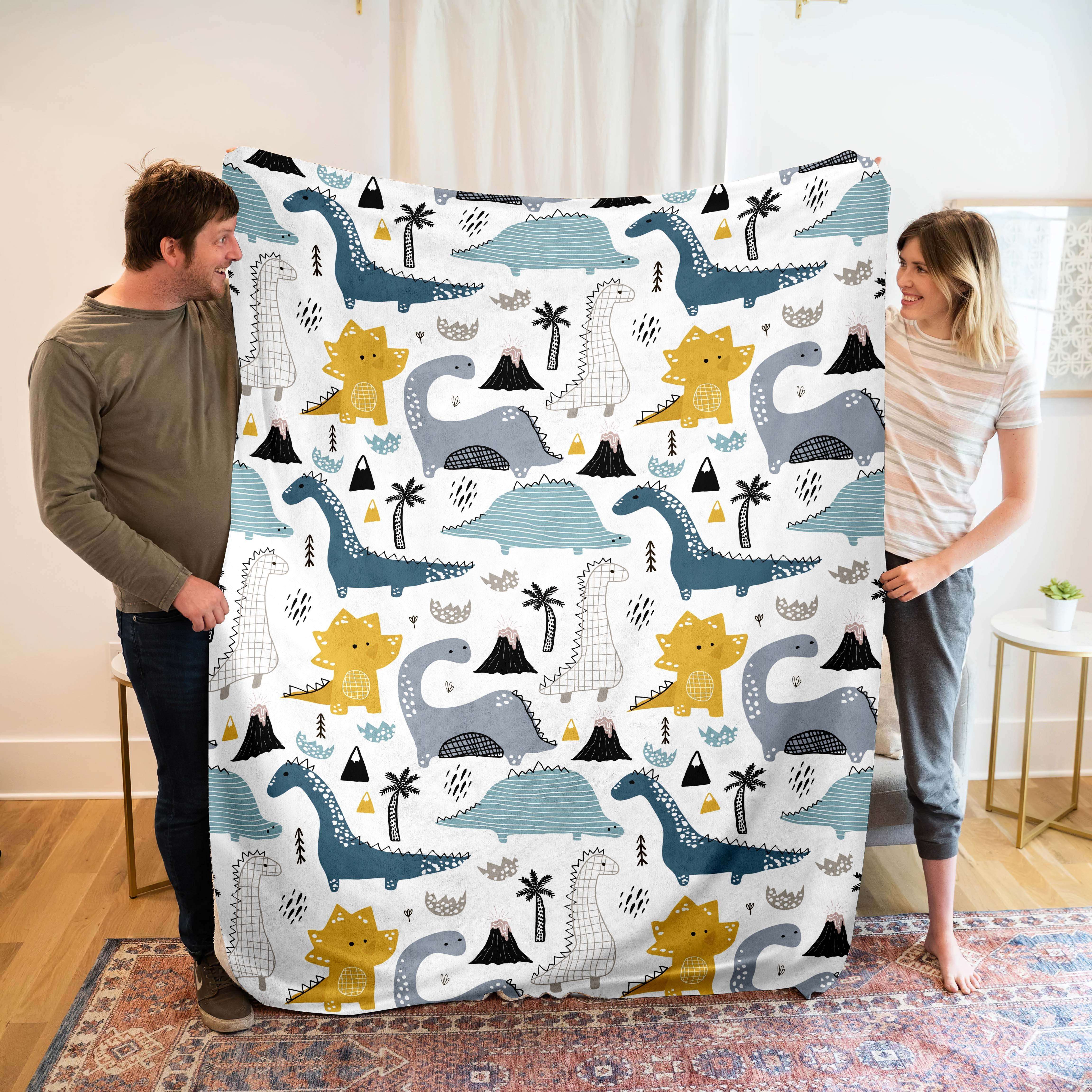 Kids Dinosaur Pattern Flannel Throw Blanket Soft Polyester Cuddle Blanket