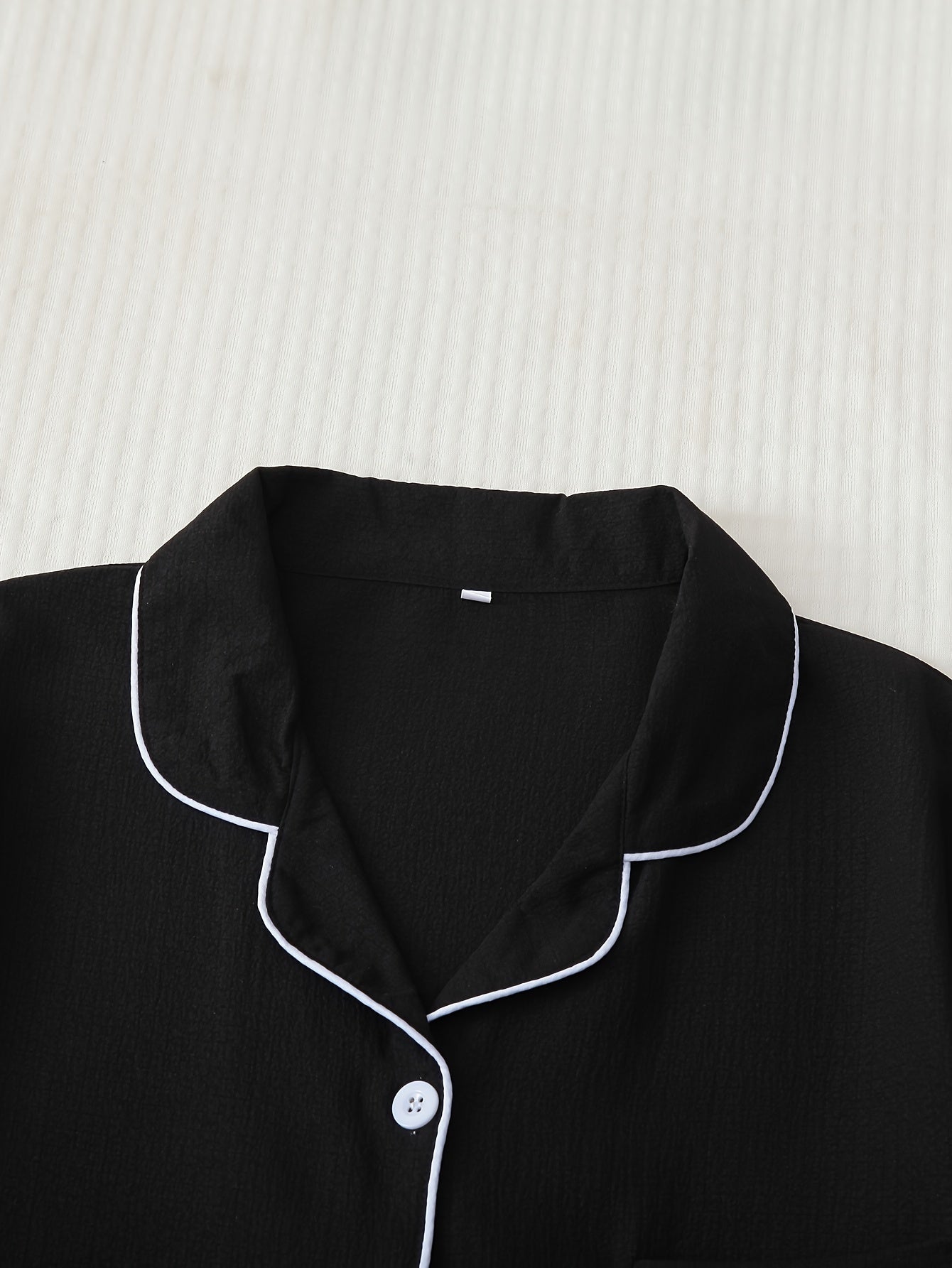 Women's Heart Print Pajama Set Long Sleeve Button Top Elastic Waistband Pants Fall Lounge Sleepwear