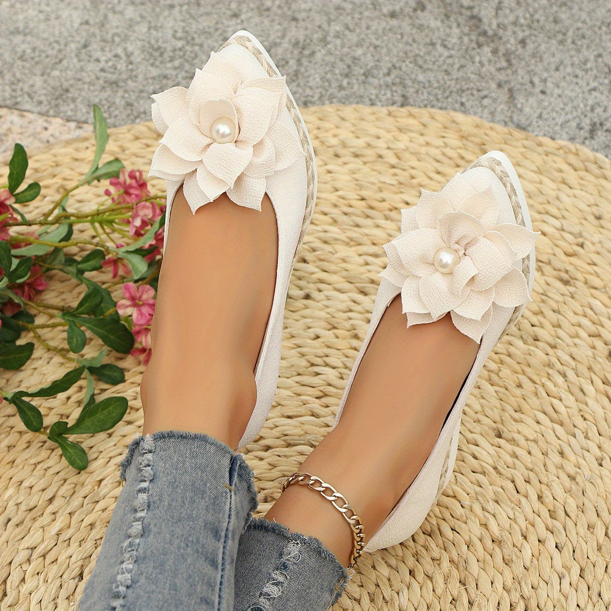 Women's Floral Embellished Pointed Toe Wedge Shoes with Cushioned Sole