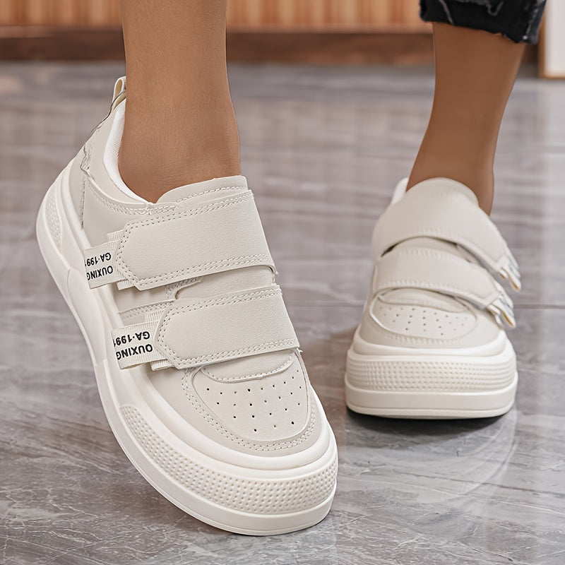 Women's Casual Sneakers Low Top Round Toe All-Season Black