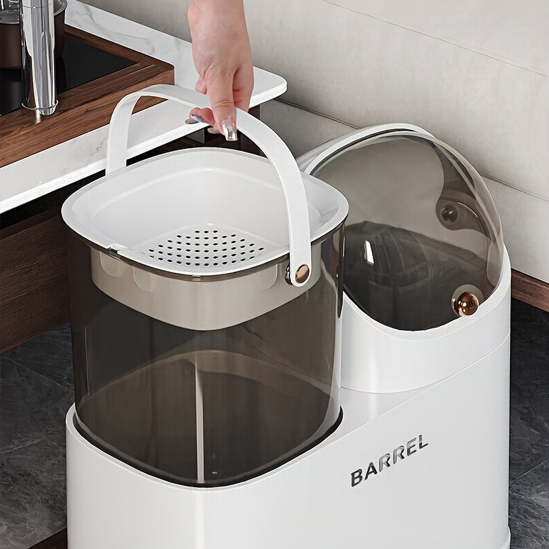 Katta ikki funktsiyali plastik choy damlash chiqindilarini ajratish uchun mo'ljallangan, yashil/quruq ajratish bilan, yashash xonasi, yotoqxona, ochiq joylar, patio va oshxonada foydalanish uchun mukammal. Har qanday ofis choy stoli uchun zaruriy buyum.