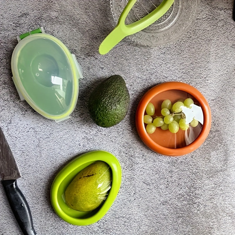 Suv o'tkazmaydigan qopqoq bilan mustahkam plastik avokado saqlagich, muzlatgich uchun, shaffof dizayn va yashil aksentlar bilan. Yangilangan mevalarni saqlash uchun mukammal, qo'l bilan yuvilishi mumkin va suv o'tkazmaydigan muhr bilan qayta ishlatiladi.
