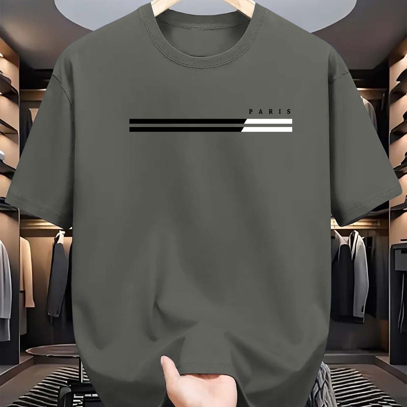 Erkaklar uchun tasodifiy krujka bo'yinli T-ko'ylak, 100% polyester to'qilgan matodan tayyorlangan. Ozgina cho'zilishi, qisqa yenglari bor va kattalar uchun zamonaviy va ko'p maqsadli.