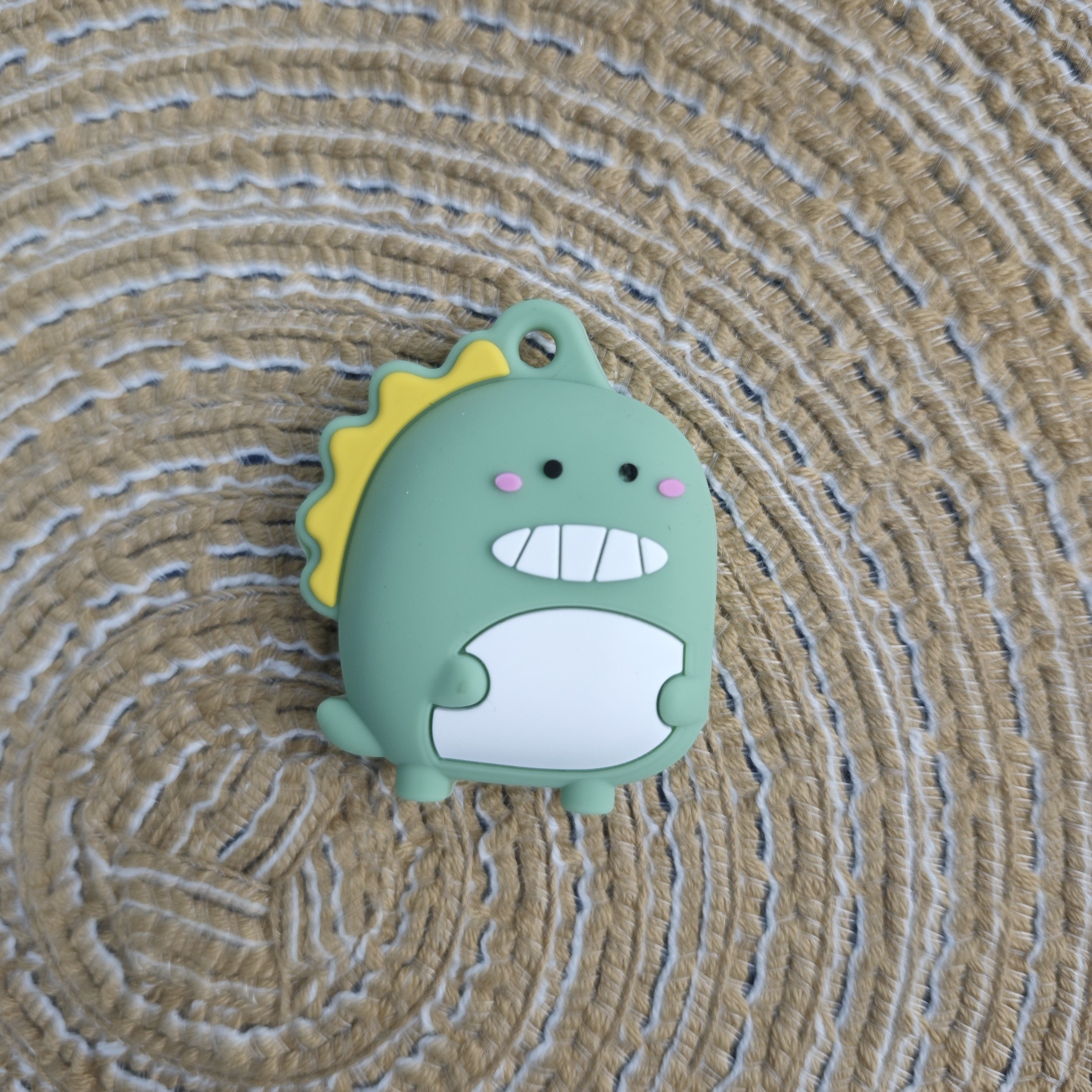 Unisex Silicone Airtag Case Keychain Animal Food Theme Protective Covers