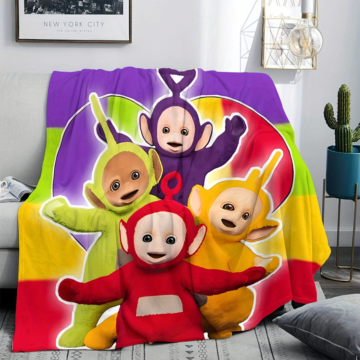 Contemporary Digital Print Soft Throw Blanket for Sofa Bed Office Nap Hypoallergenic Polyester