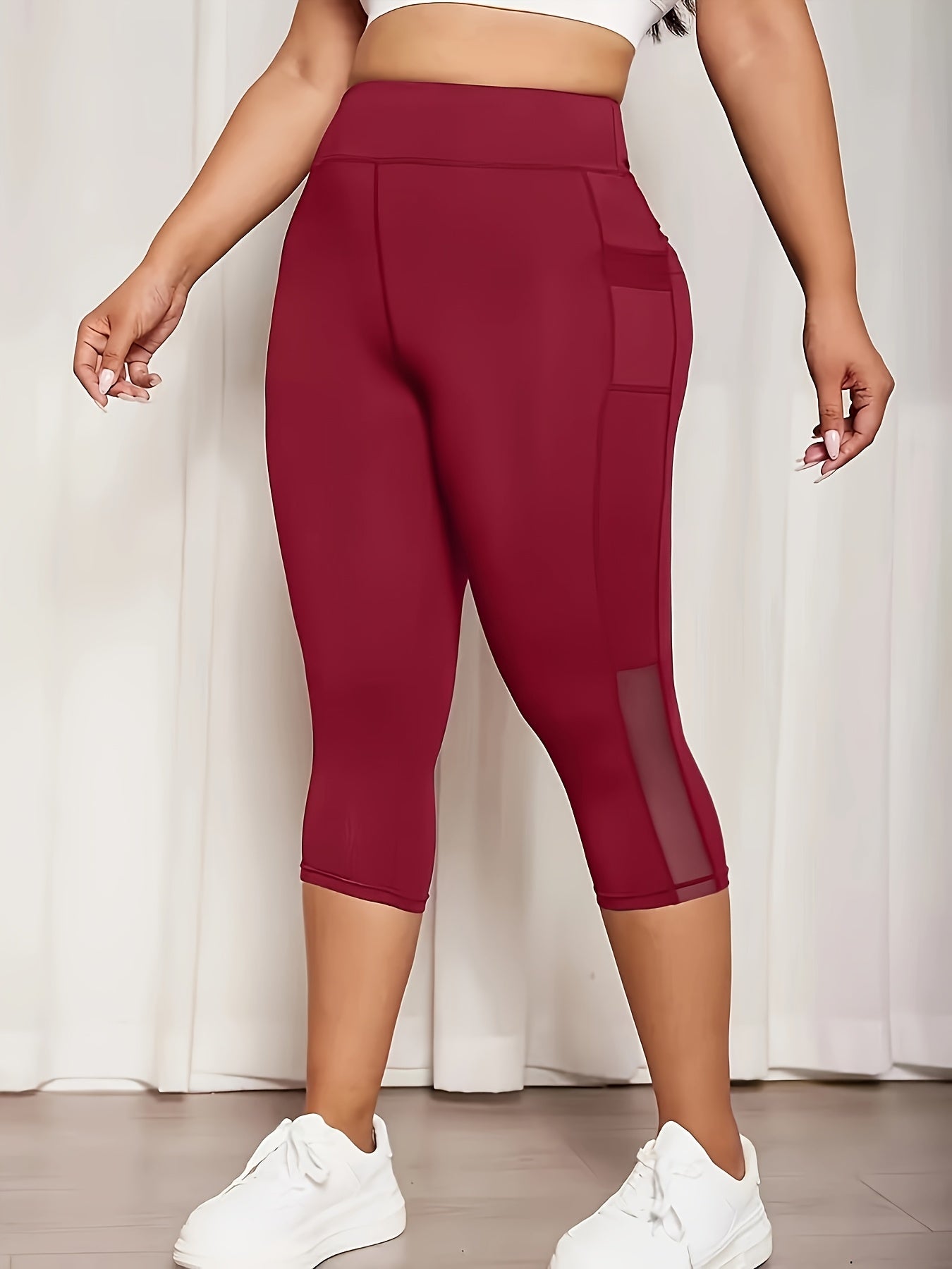 Plus Size High-Waisted Compression Capri Leggings Vibrant Pink Mesh Pockets