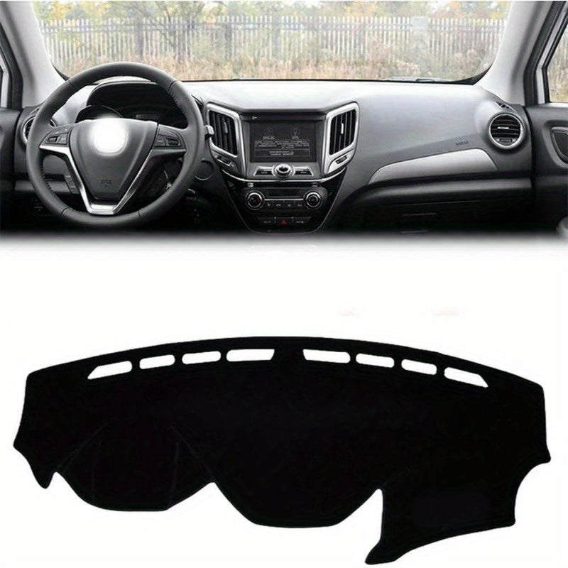 Чехол для приборной панели автомобиля против царапин, прочный и легко очищаемый для автомобилей с левым рулём