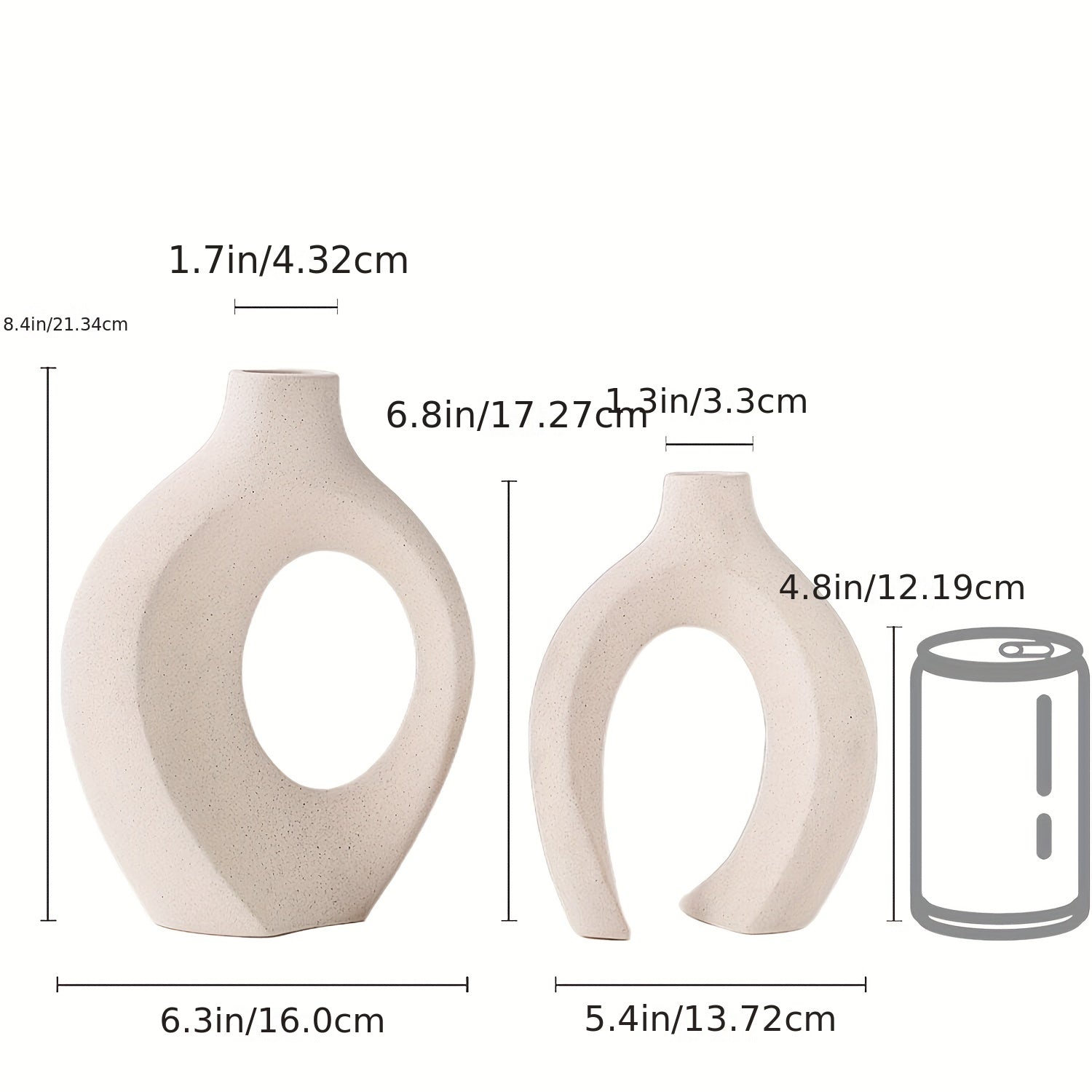 Qo'l mehnati bilan tayyorlangan vaza juftliklarning quchoqlashayotgan noyob manzarasini o'z ichiga oladi, ikkita alohida vaza va san'at asari sifatida ikki marta ishlatiladigan bo'sh o'rtaga ega bo'lib, qayerda joylashtirilsa ham zamonaviy muhit yaratadi.