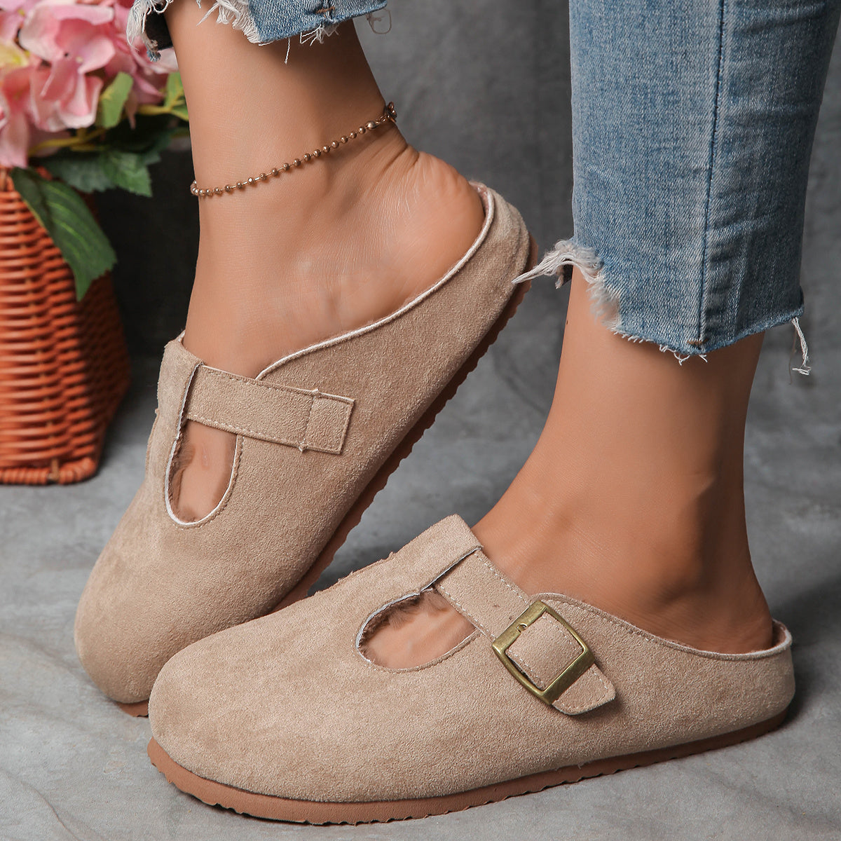Women's Slip-On Mules with Thick Cushioned Sole Soft Breathable Fabric