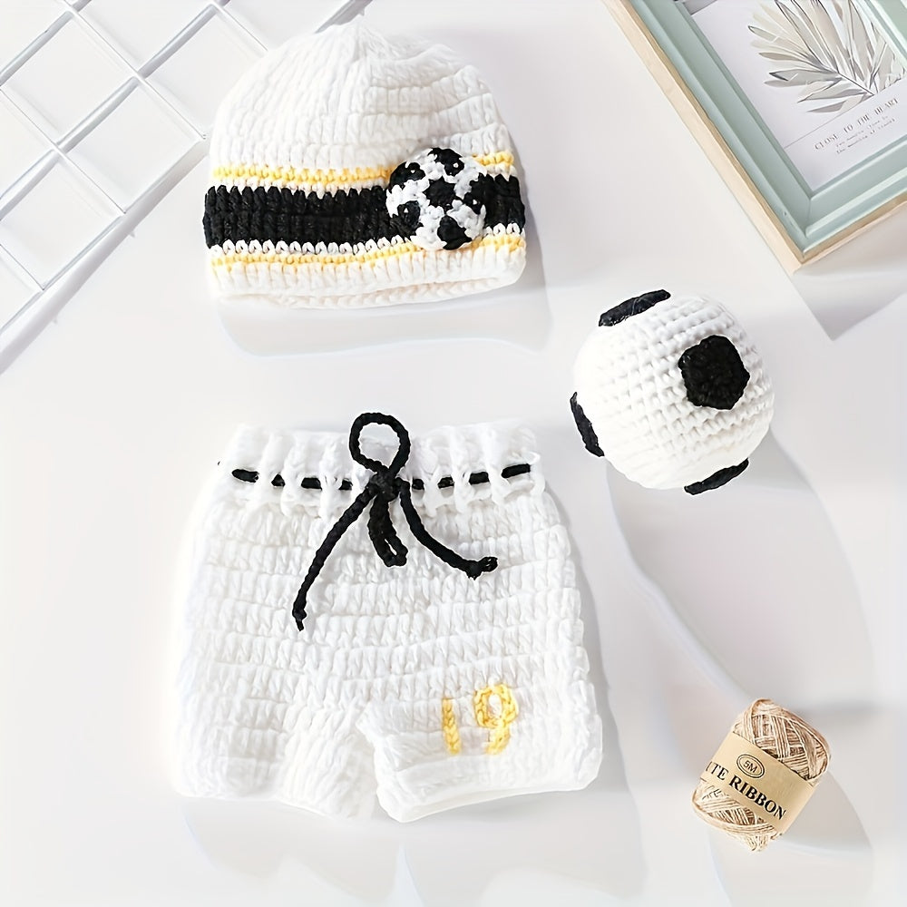 Kids' Football Photography Outfit 3-Piece Set Includes Knitted Hat Shorts Ball