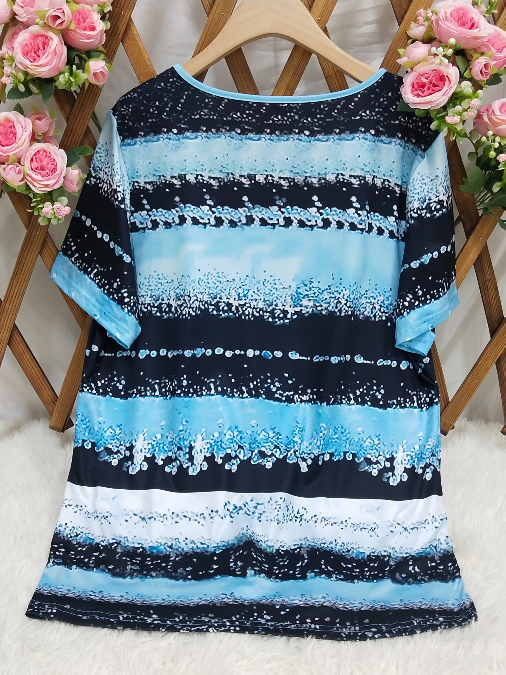 Women's Plus Size Striped T-Shirt with Buttons Short Sleeve Round Neck