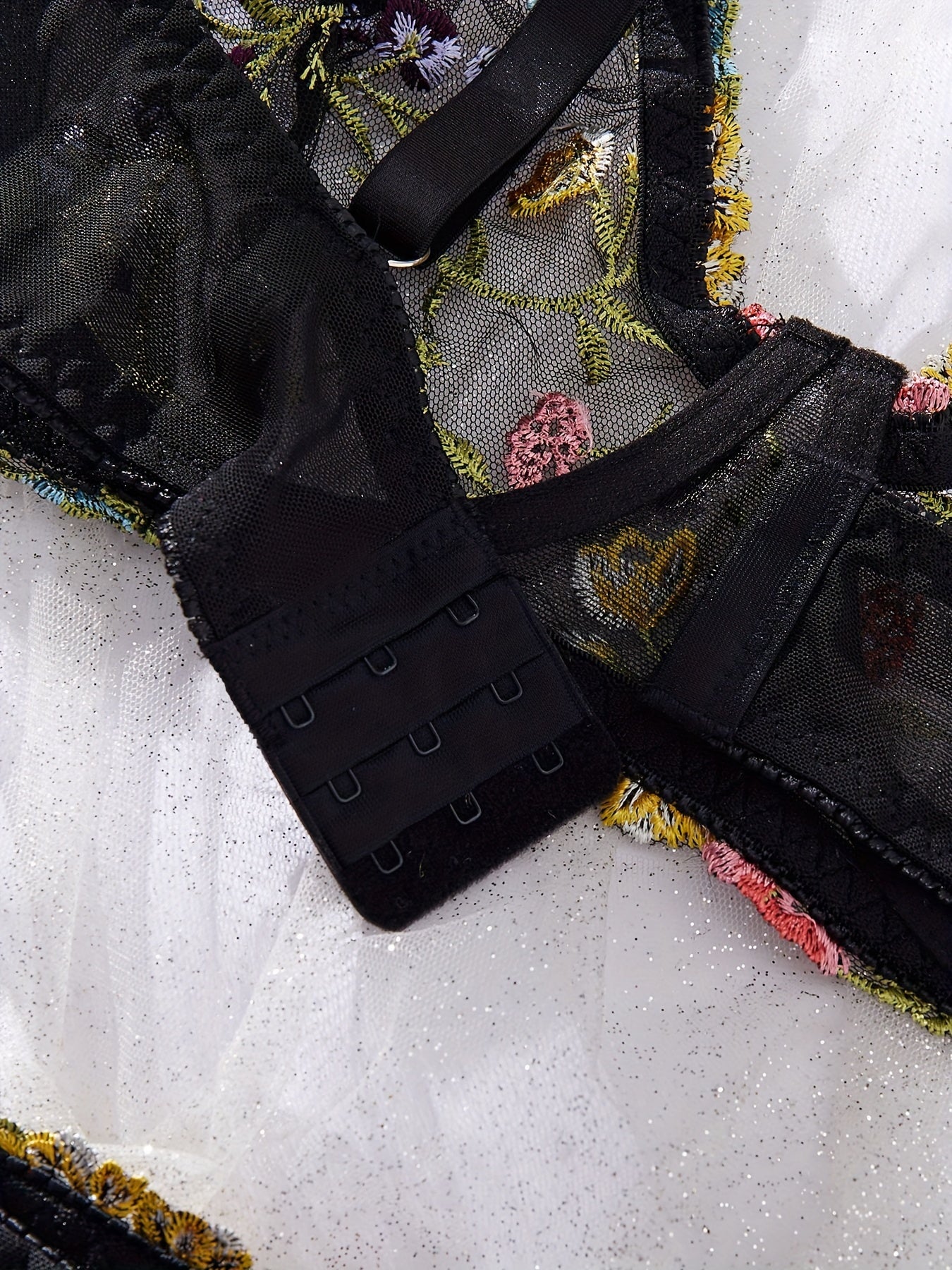 Plus Size Sexy Lingerie Set Floral Embroidery Sheer Mesh Bra and Thong