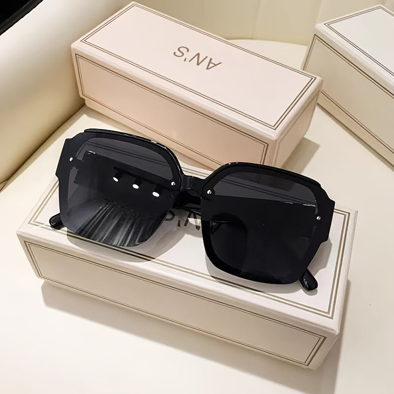 Women's Outdoor Travel Fashion Casual Street Style Lightweight Comfortable