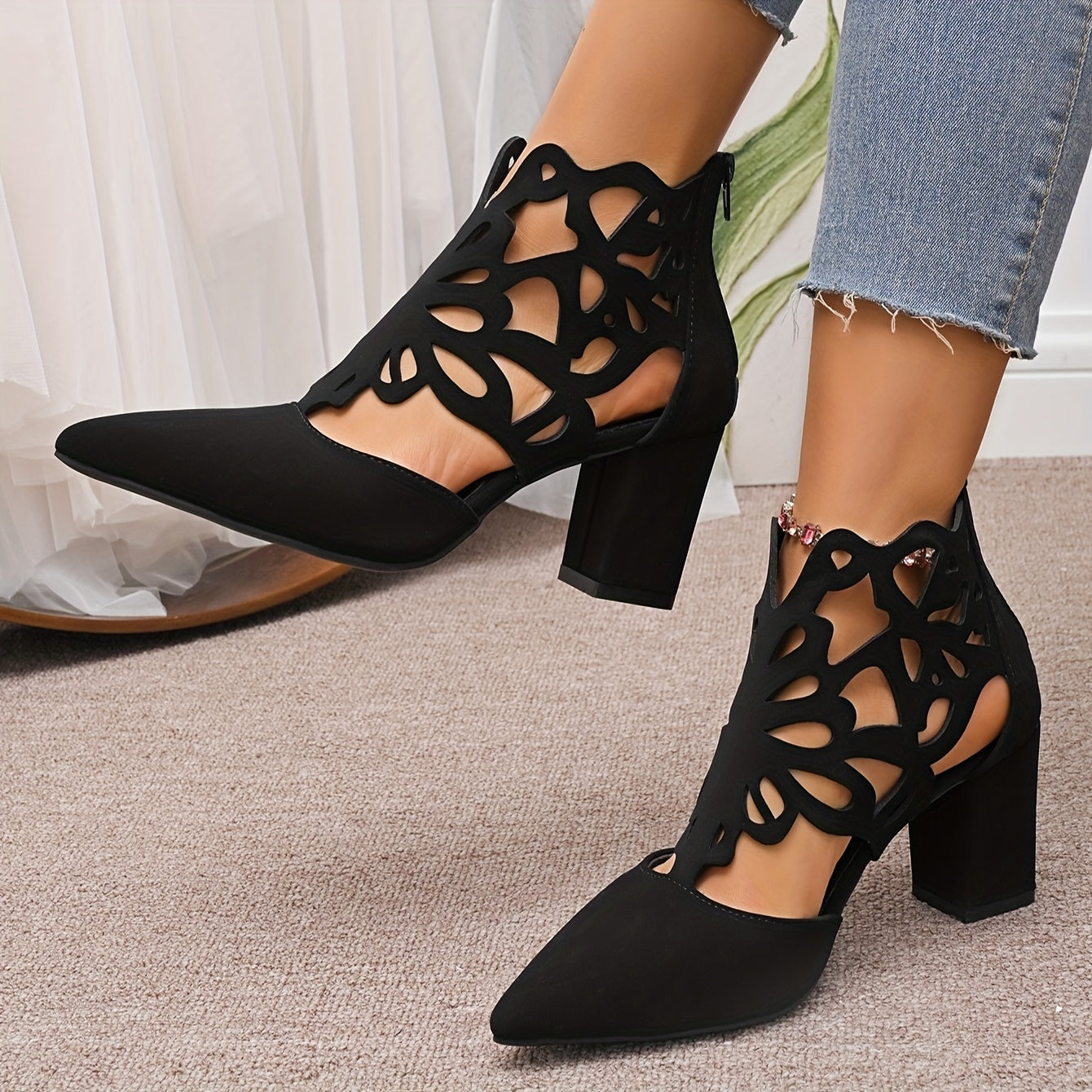 Women's Black High Heels Chunky Heel Cut-Out Butterfly Pointed Toe