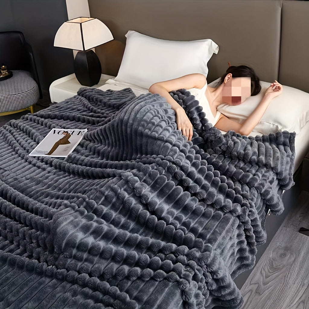 Heavy-Duty Double-Sided Imitation Rabbit Fur Blanket for Cold Weather