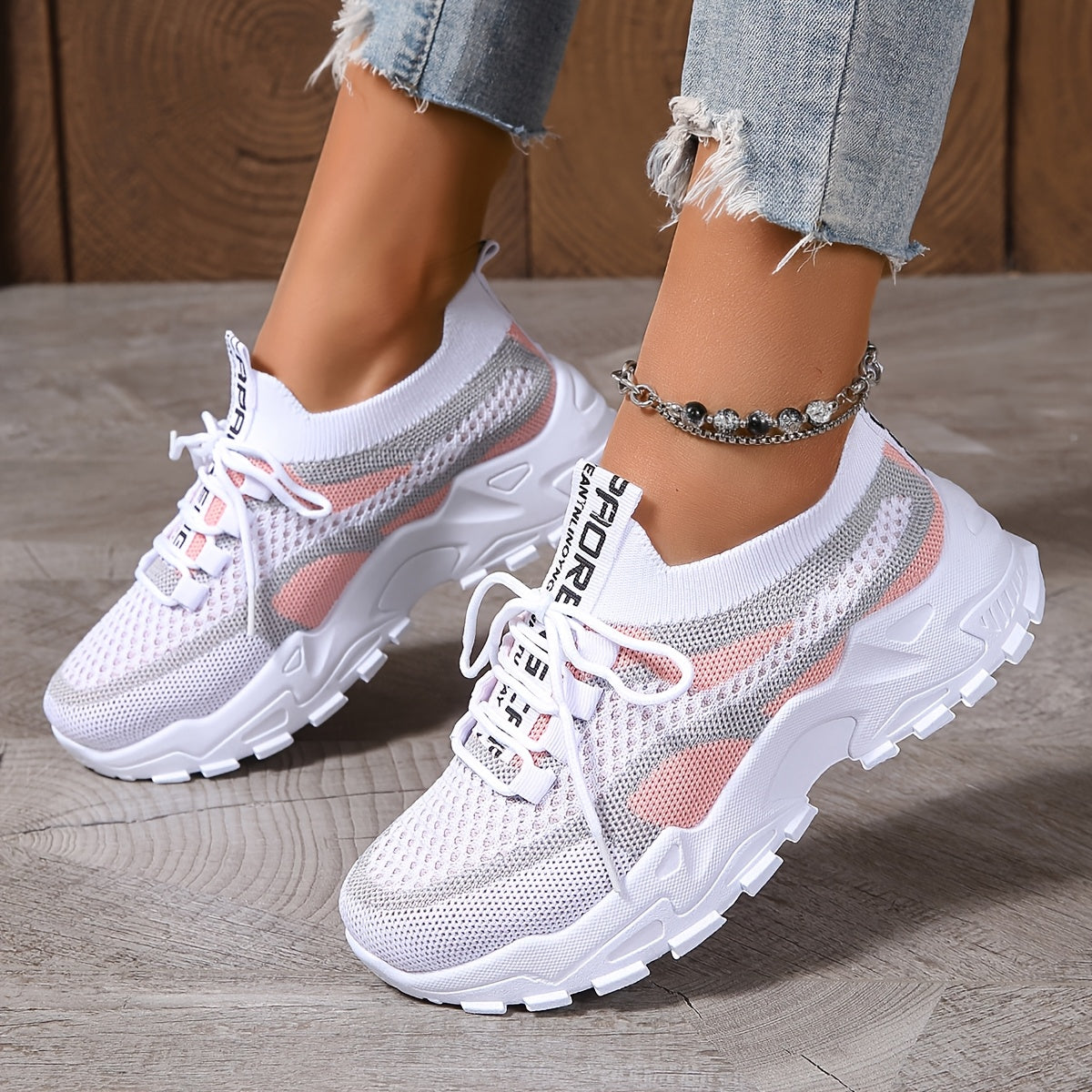 Women's Mesh Sneakers Breathable Casual Low-Top Lace-Up Black White Beige Grey Blue Pink
