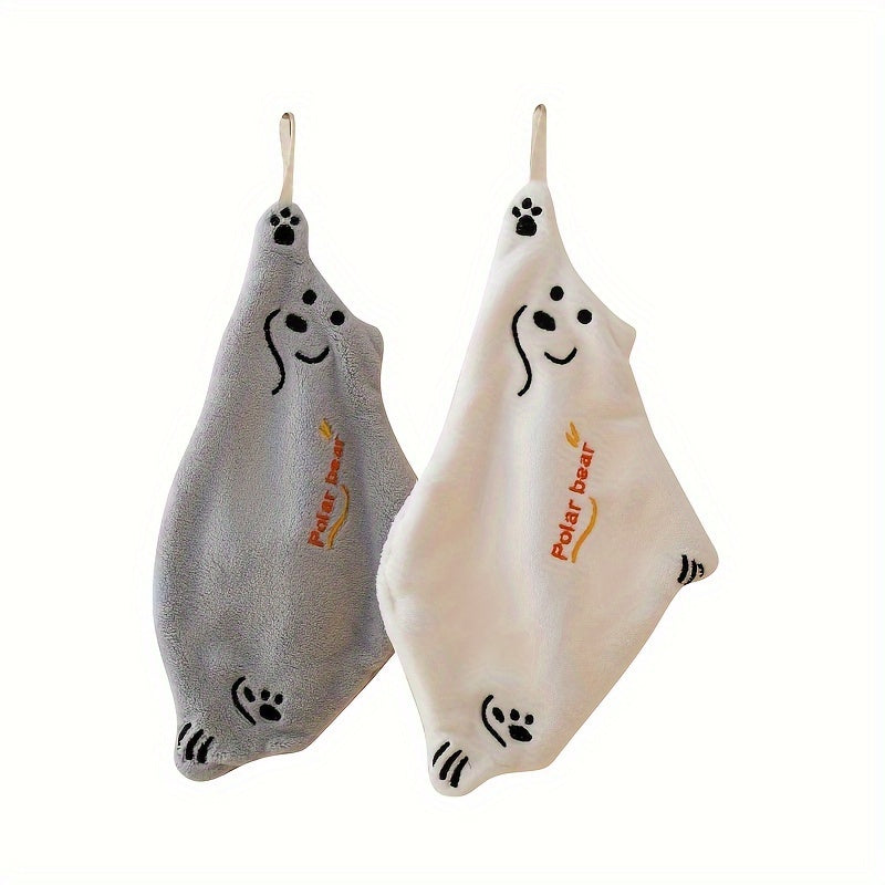 Qiziqarli qutb ayig'i qo'l sochiq, tez quriydigan va namni yaxshi singdiradigan.