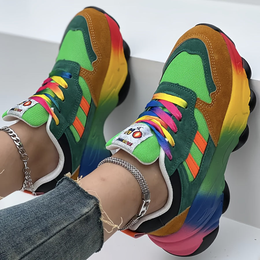 ayollarga mo‘ljallangan nafas oladigan tasmali sport poyabzali, bog‘langan dizayn, sirpanchiq bo‘lmagan kauchuk taglik