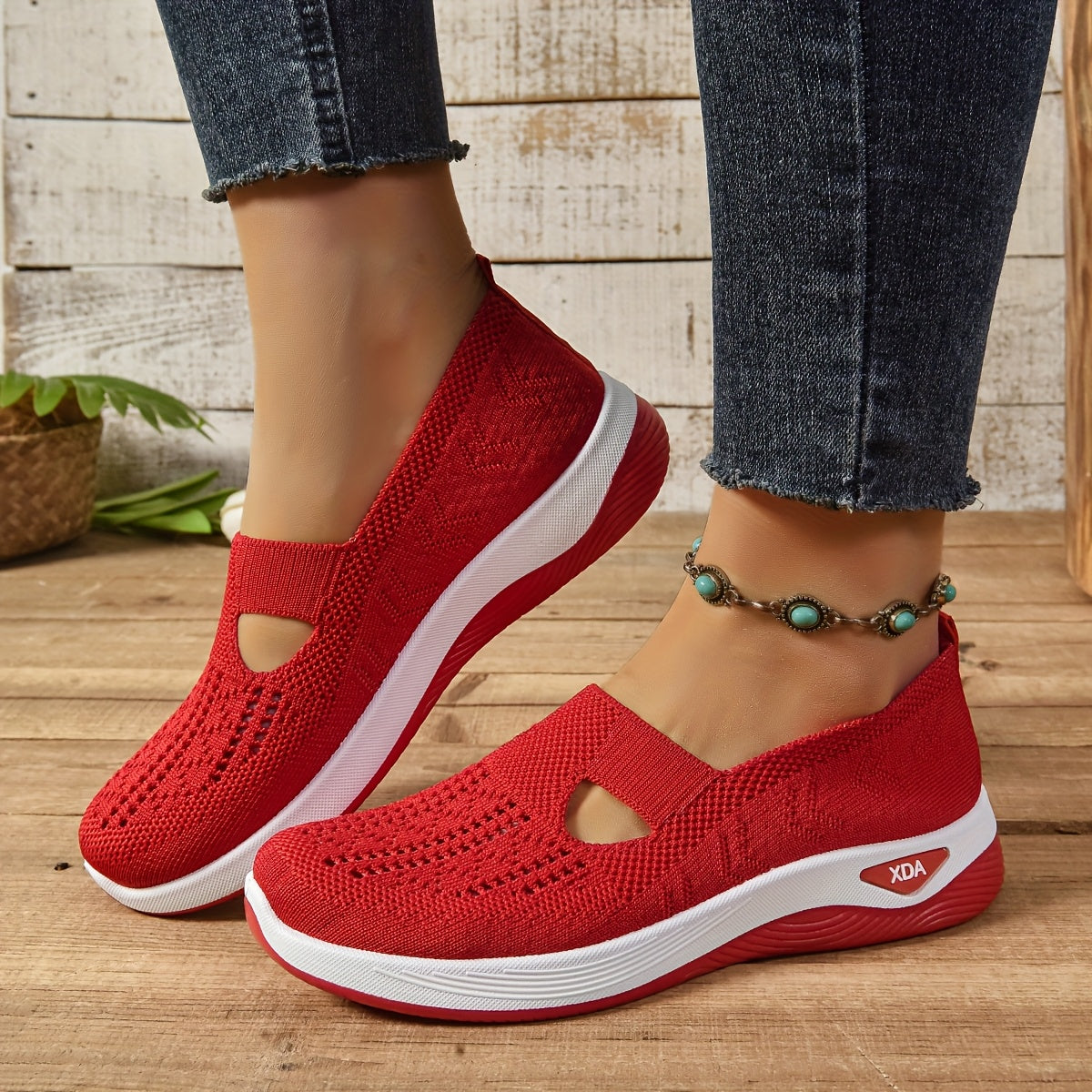 Women's Casual Mesh Sports Shoes for Running and Exercise
