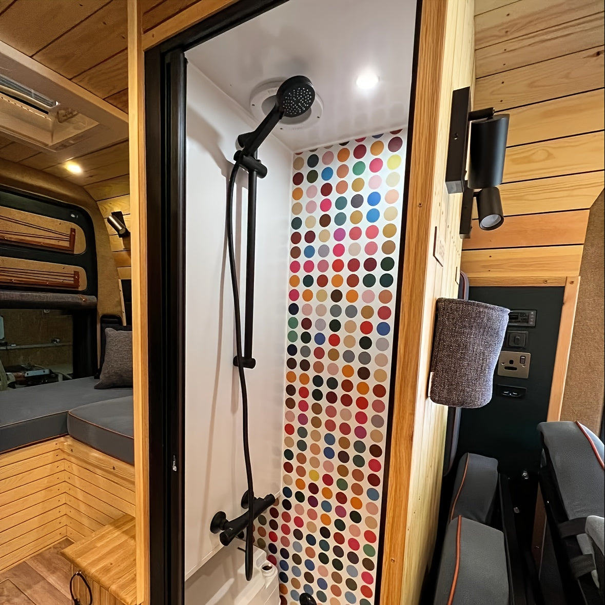 Multi-Functional ABS Handheld Shower Head with 5 Spray Modes Water-Saving