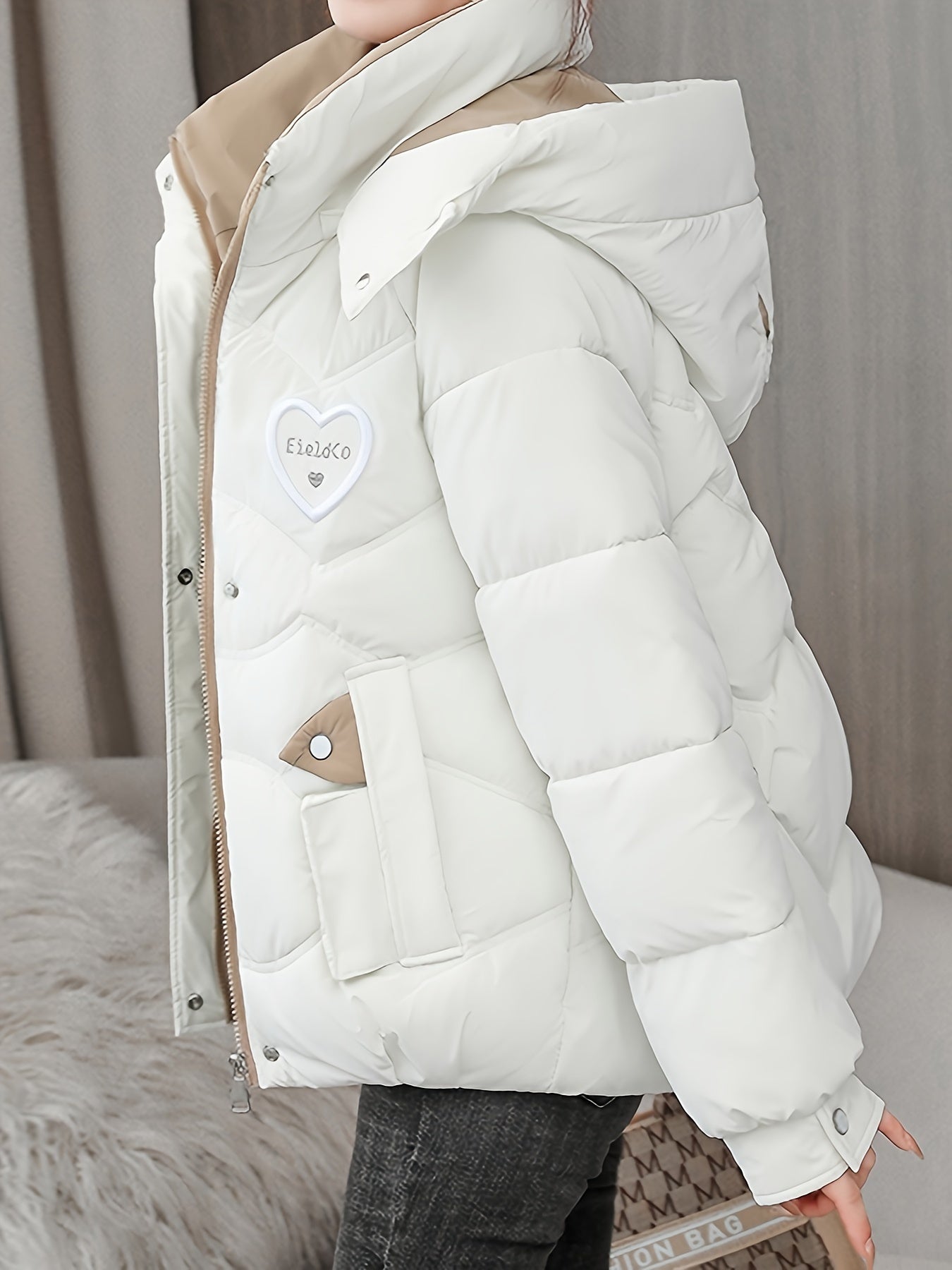 Women's Black Winter Jacket Polyester Hooded Zipper Casual Fall Winter Heart Logo