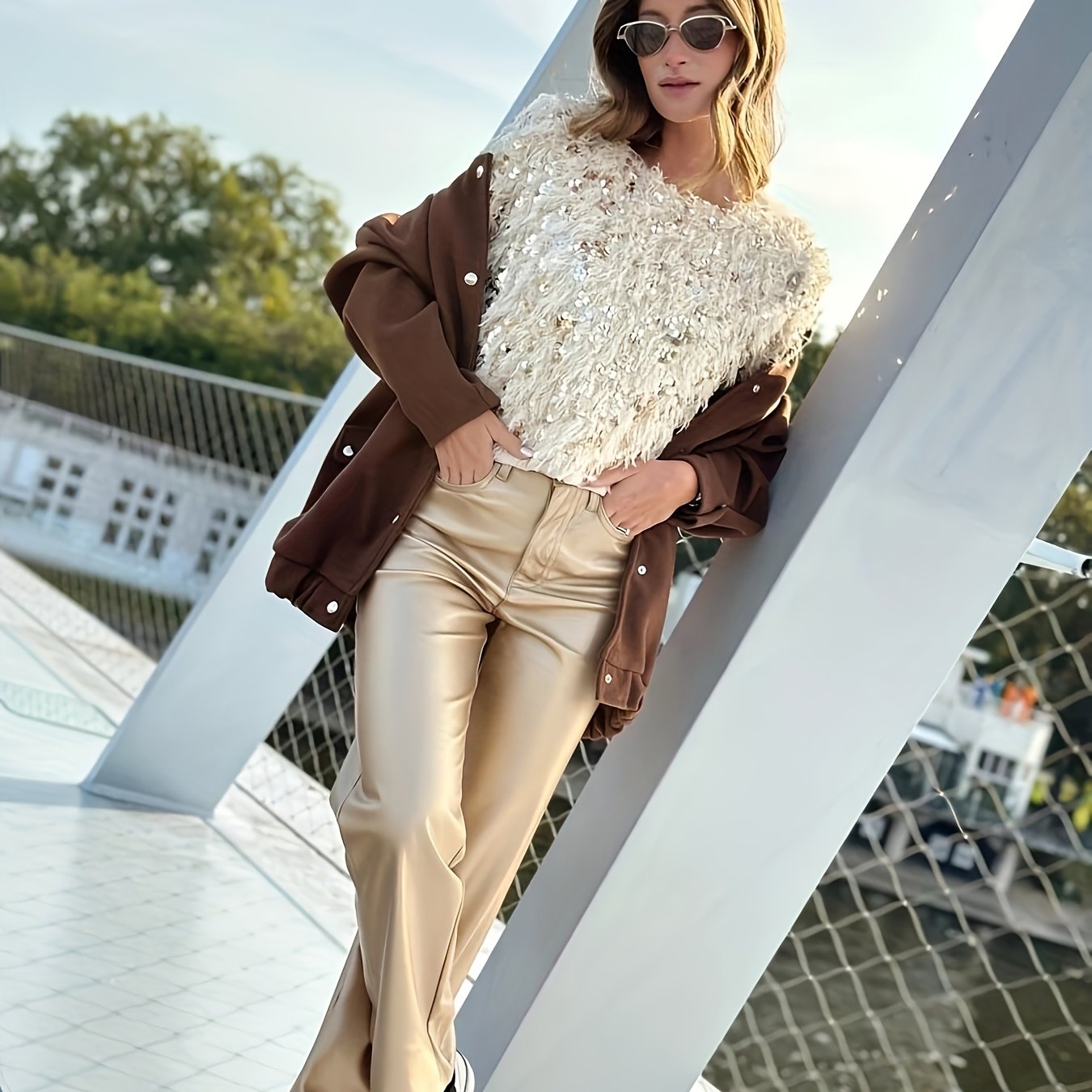 Women's Sequin-Embellished Loose Fit Short Sleeve Top Polyester Casual Chic