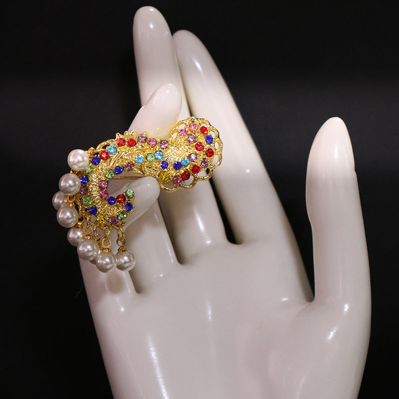 Ayollar uchun mo'ljallangan hashamatli noaniq shakldagi brosh pin va rhinestones bilan qoplangan emal