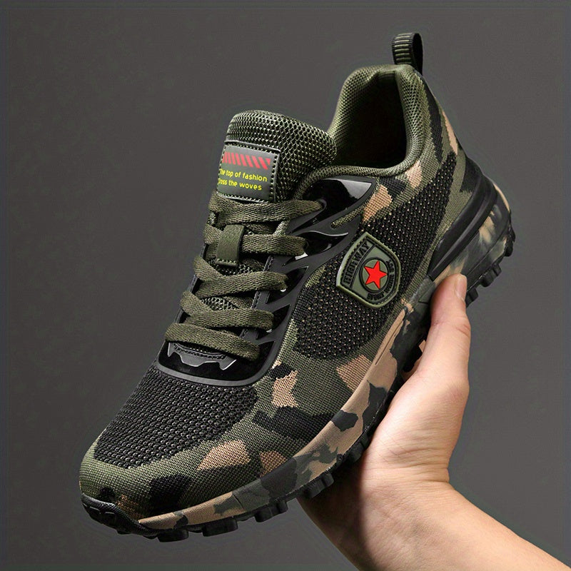 Men's Lightweight Camouflage Fabric Sneakers for Outdoor Activities Low-Top Lace-Up Anti-Slip