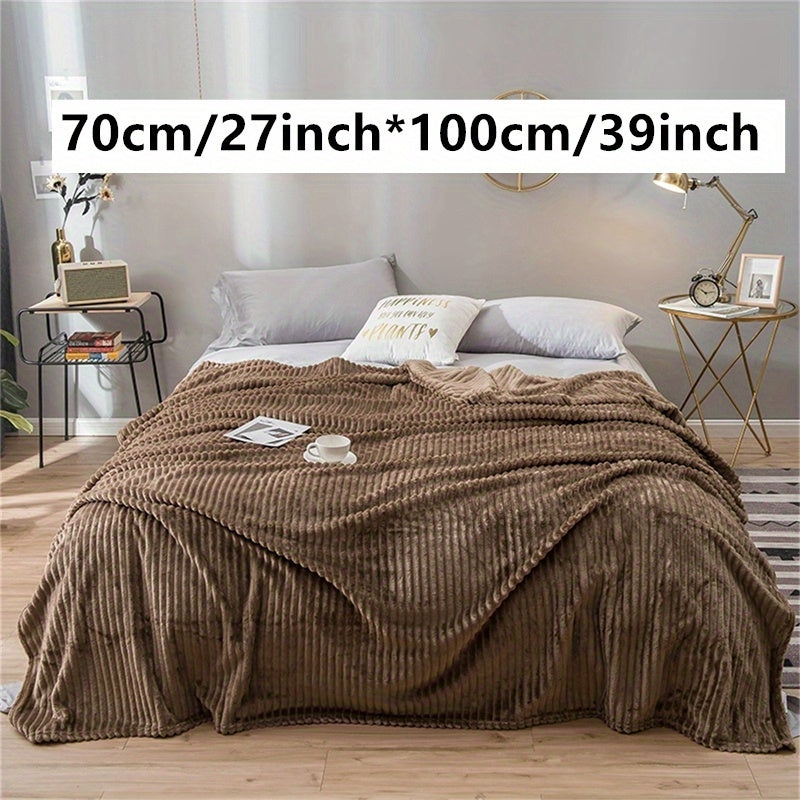 Faux Rabbit Fur Bed Blanket Soft Plush Throw for Bed Couch 50x60 Inches