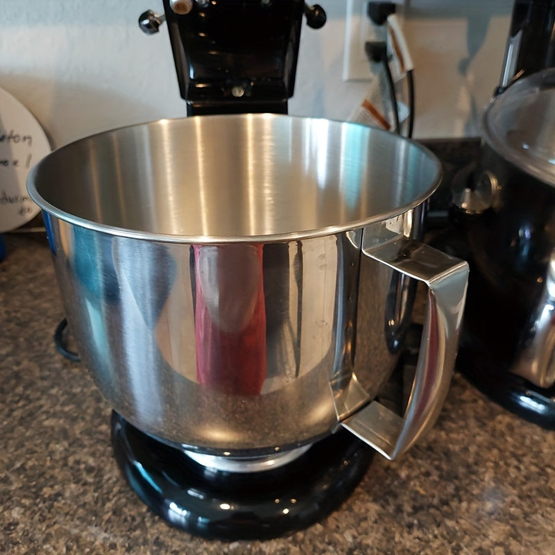 Qulay tutqichli mustahkam zanglamas po'latdan yasalgan aralashtirish idishi - KitchenAid 4.5-5QT qiyshiq boshli stend mikseri bilan mos keladi, mustahkam va tozalash oson, tortlar, non va shirinliklar pishirish uchun ideal.