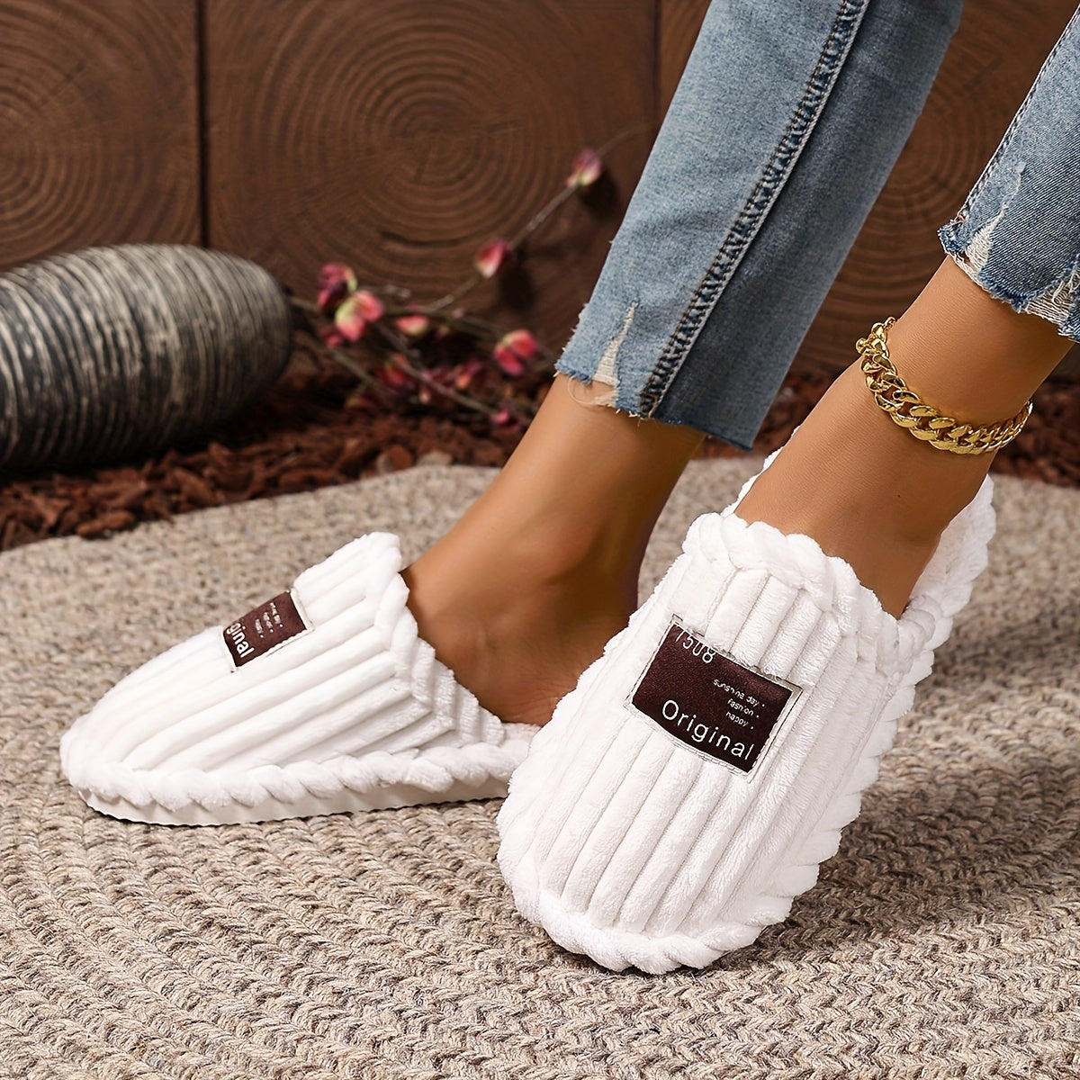 Uniseks korduroy paxta bilan qoplangan yopiladigan shippaklar, antiskid taglik bilan, ichki uy poyabzali uchun ayollar va erkaklar