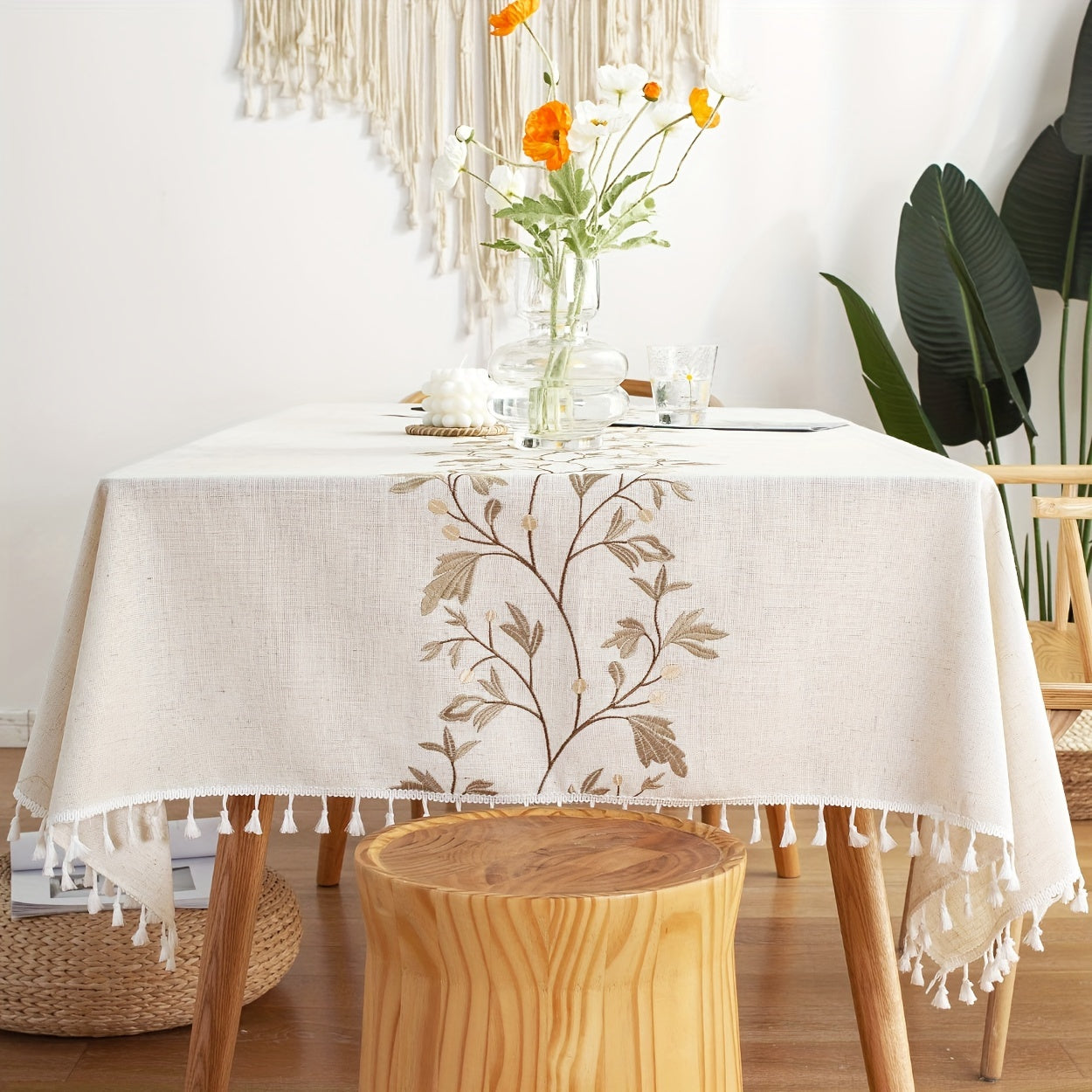 Linen Tablecloth with Feather Embroidery Rectangular Durable Easy to Clean for Weddings Parties and Restaurants