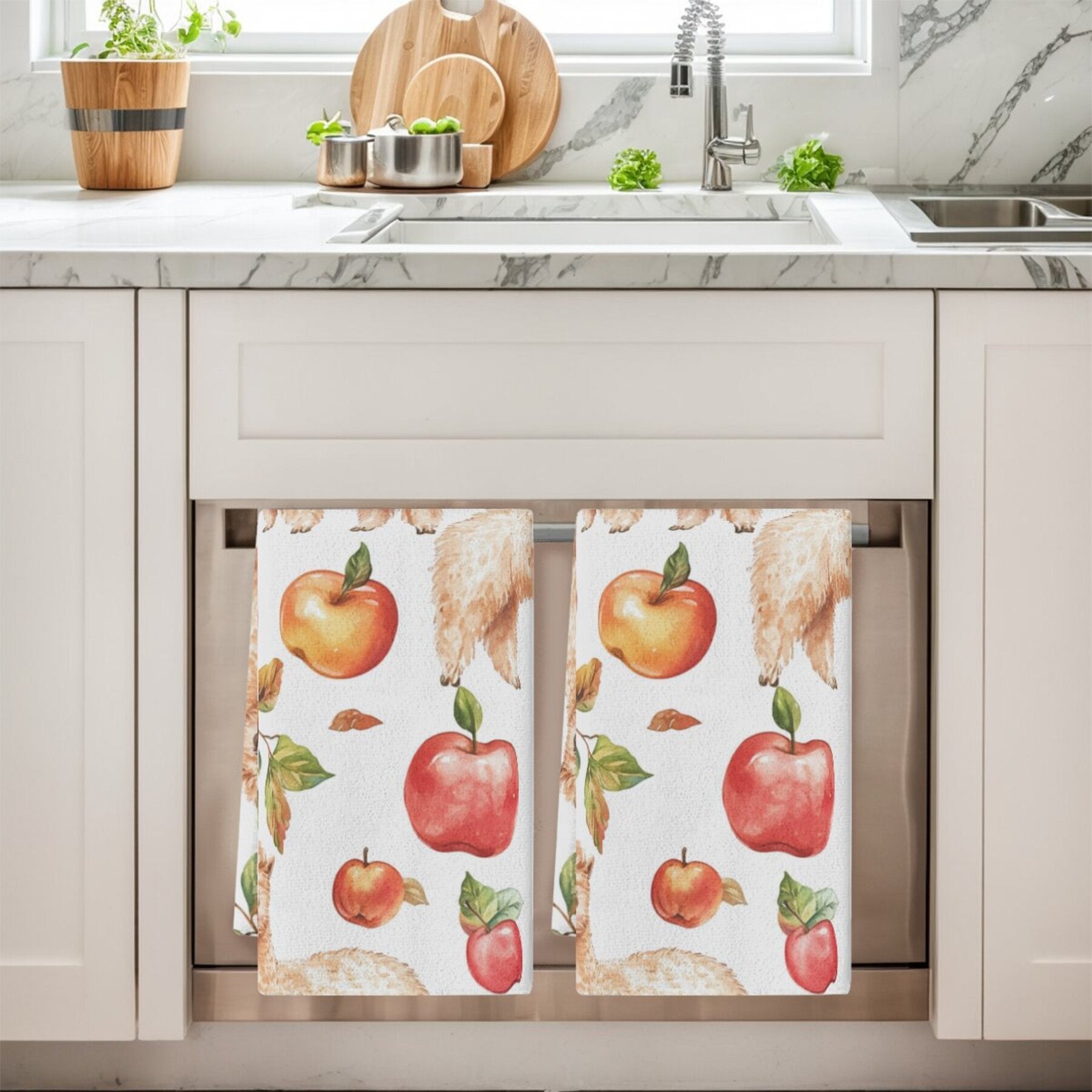 Set of 2 Alpaca and Apple Print Dish Towels, Polyester, Floral Kitchen Towels