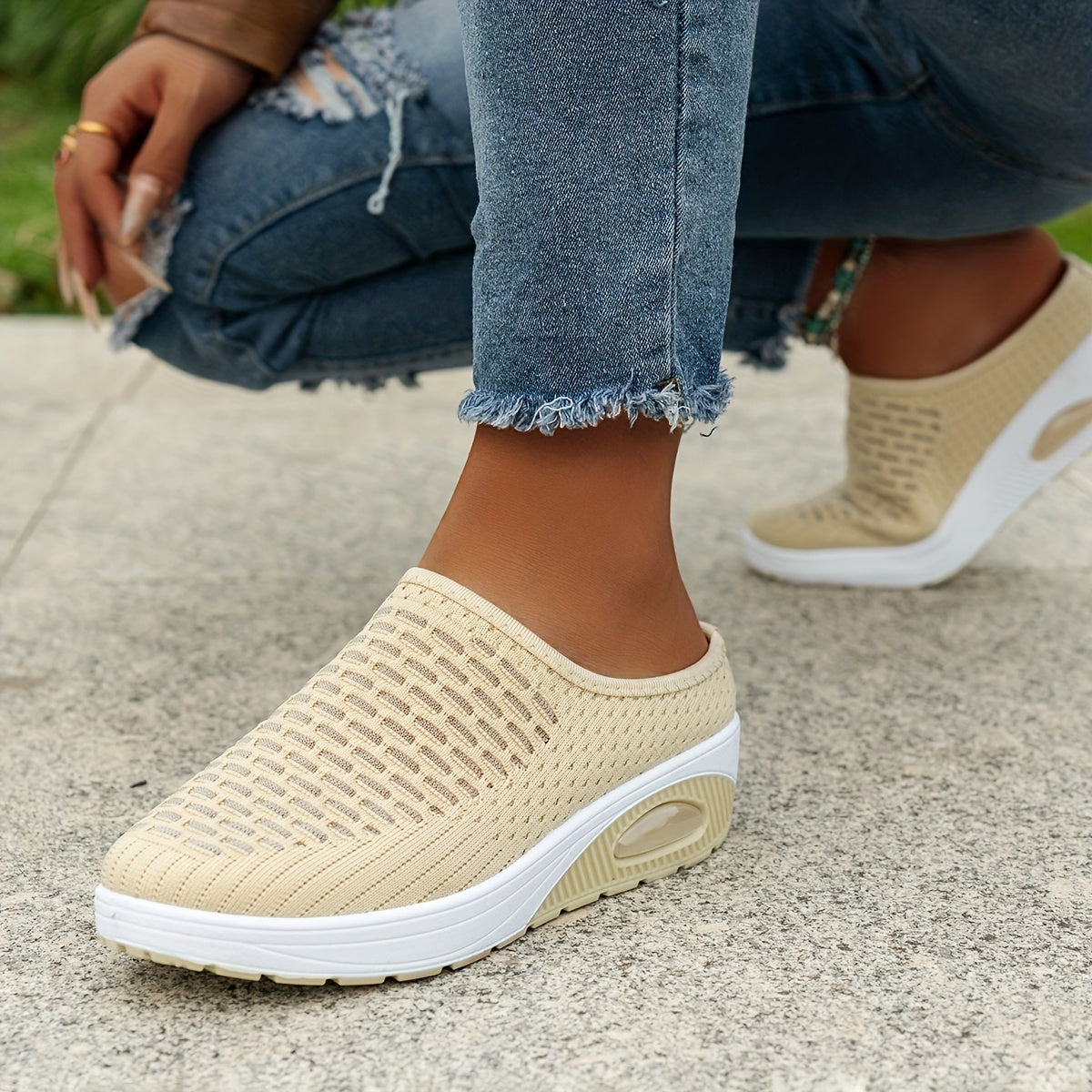 Women's Breathable Mesh Mules Lightweight Non-Slip Summer Shoes White