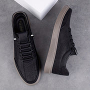 Erkaklar uchun vintage biznes uslubidagi poyabzallar, bo'lak mol terisi ustki qismi va kauchuk taglik bilan tayyorlangan, tasodifiy yurish uchun mos.