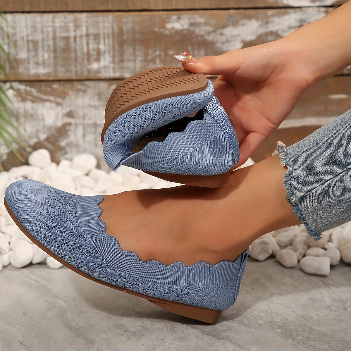 Women's Slip-On Flats Breathable Knit Comfortable Rubber Sole All-Season Shoes