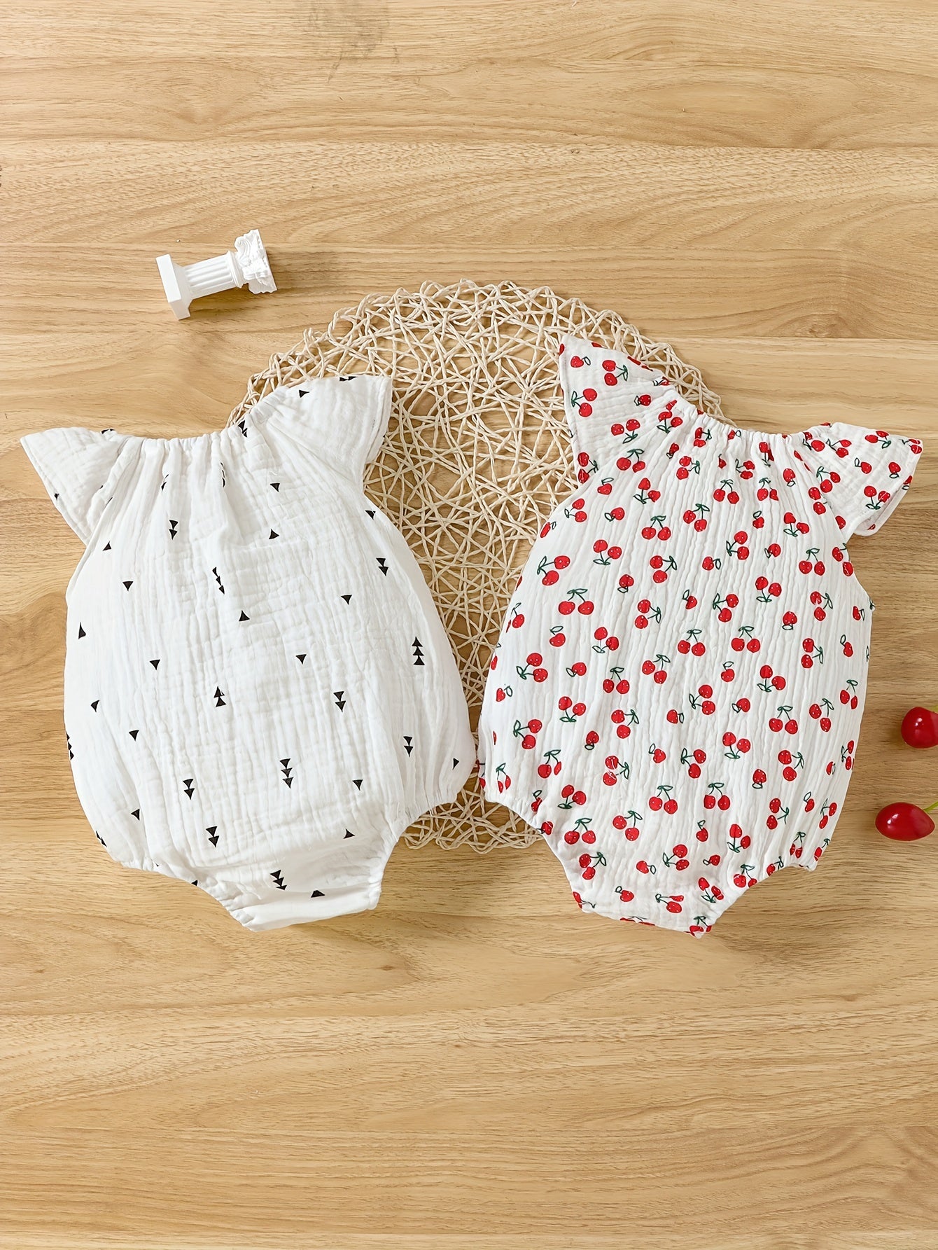 Baby Girls Summer Cotton Rompers with Cute Prints for Outdoor Wear