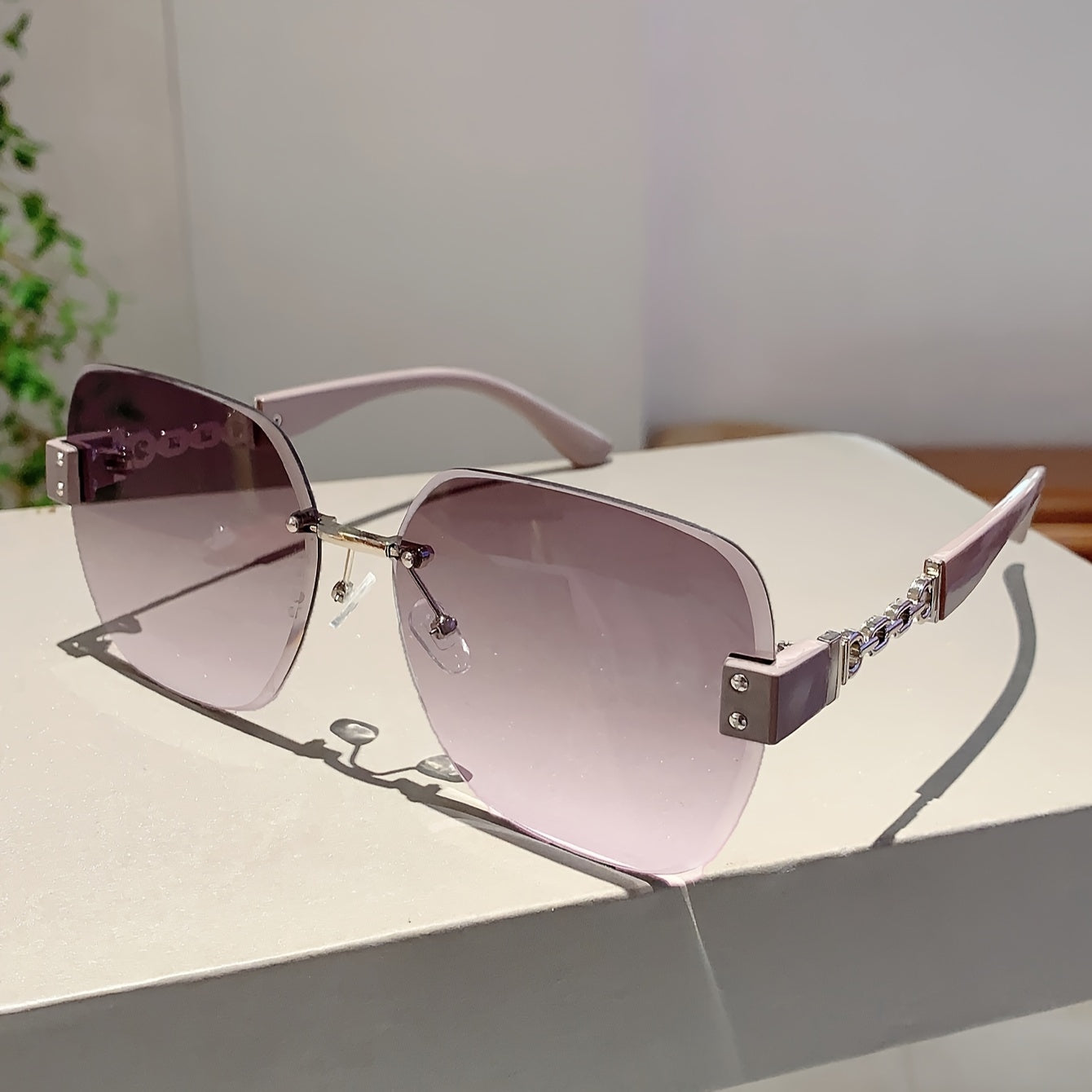 Gafas de moda sin montura con degradado ombré para mujer, ideales para vacaciones en la playa o fiestas